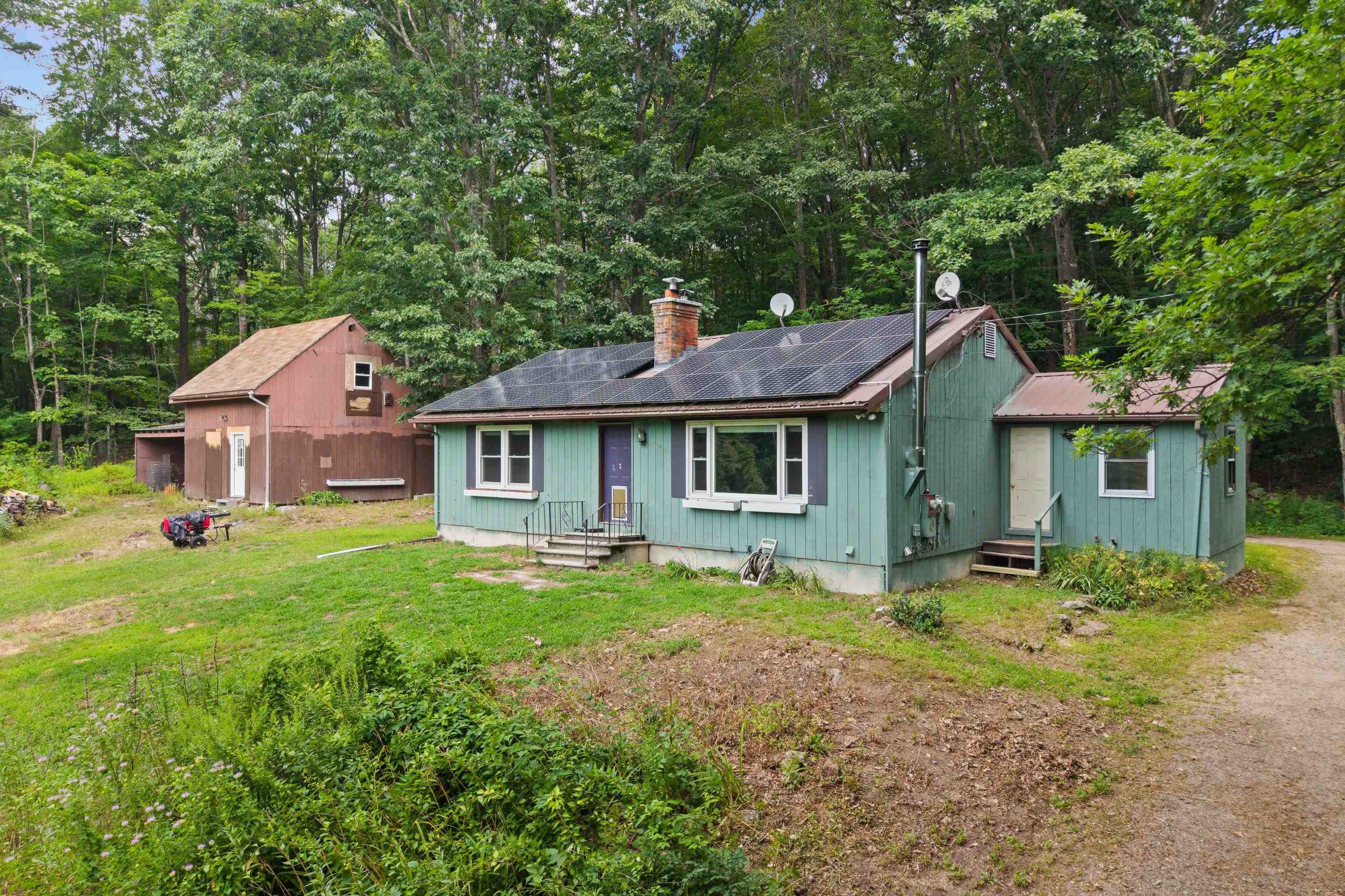217 Barnard Hill Road Weare, NH 03281 - Photo 2 of 52 Gallery Image 2