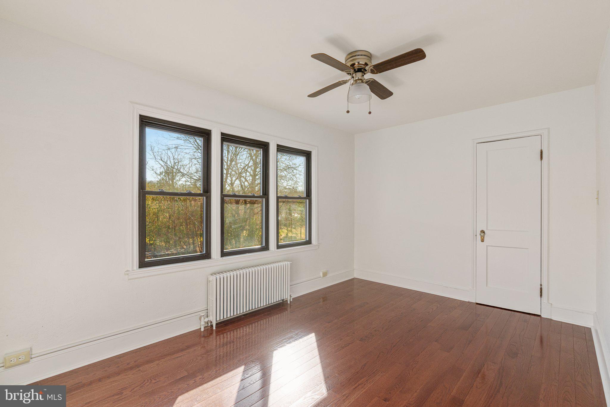20 Easton Road Riegelsville, PA 18077 - Photo 16 of 24 Bedroom 1