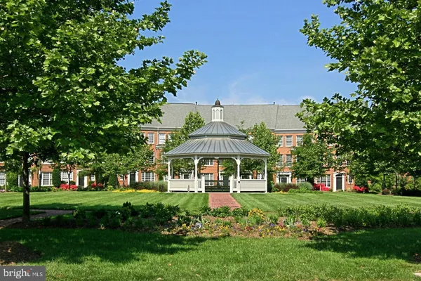 $3,450 | 409 Cameron Station Boulevard, Alexandria, VA 22304