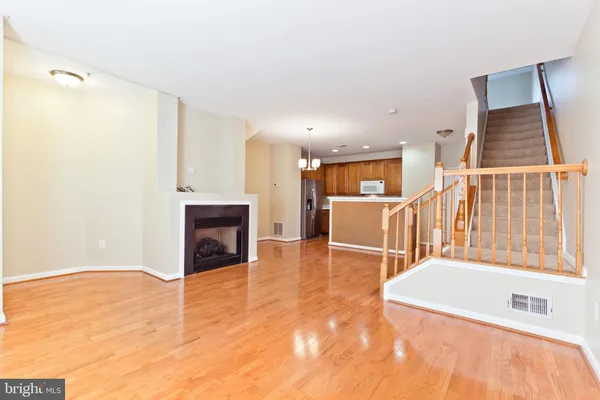 $3,450 | 409 Cameron Station Boulevard, Alexandria, VA 22304