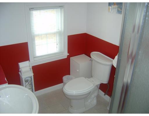 7 Roosevelt Road Holbrook, MA 02343 - Photo 18 of 24 Gallery Image 18