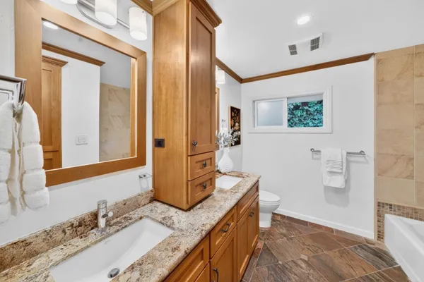 $4,985,000 | 198 Pine Lane, Los Altos, CA 94022