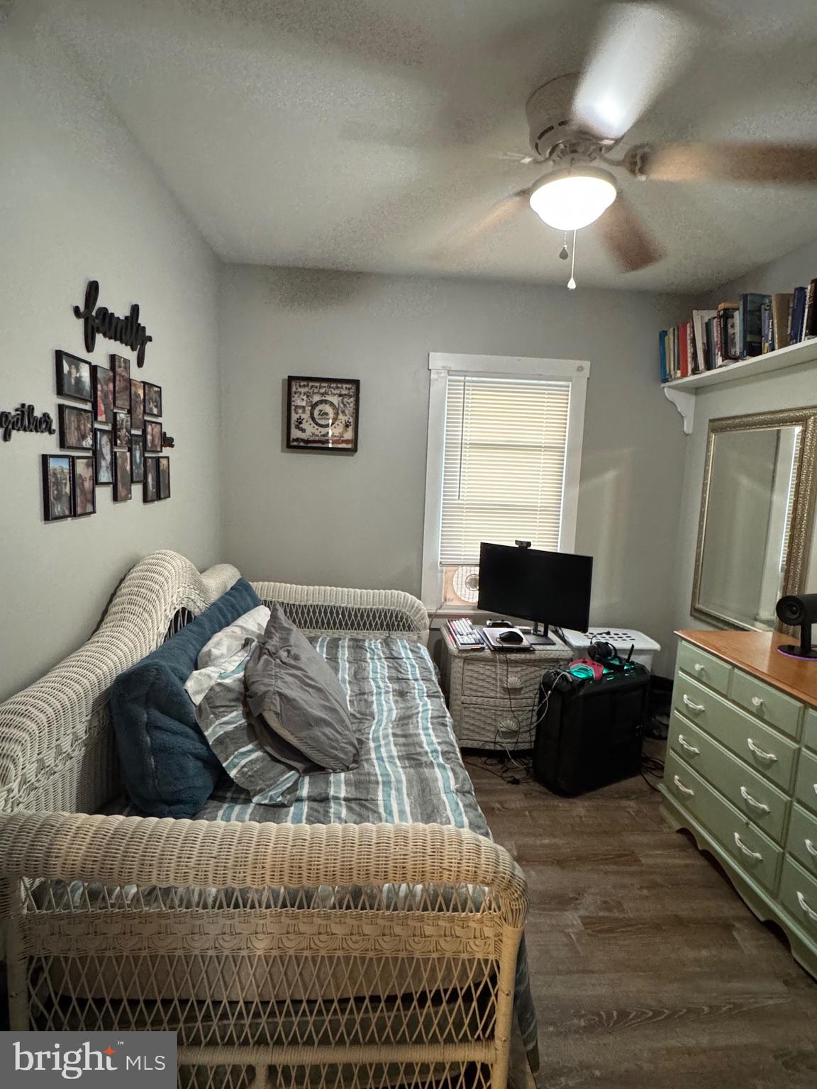 416 Wesley Avenue Pitman, NJ 08071 - Photo 38 of 47 a living room with furniture and a flat screen tv