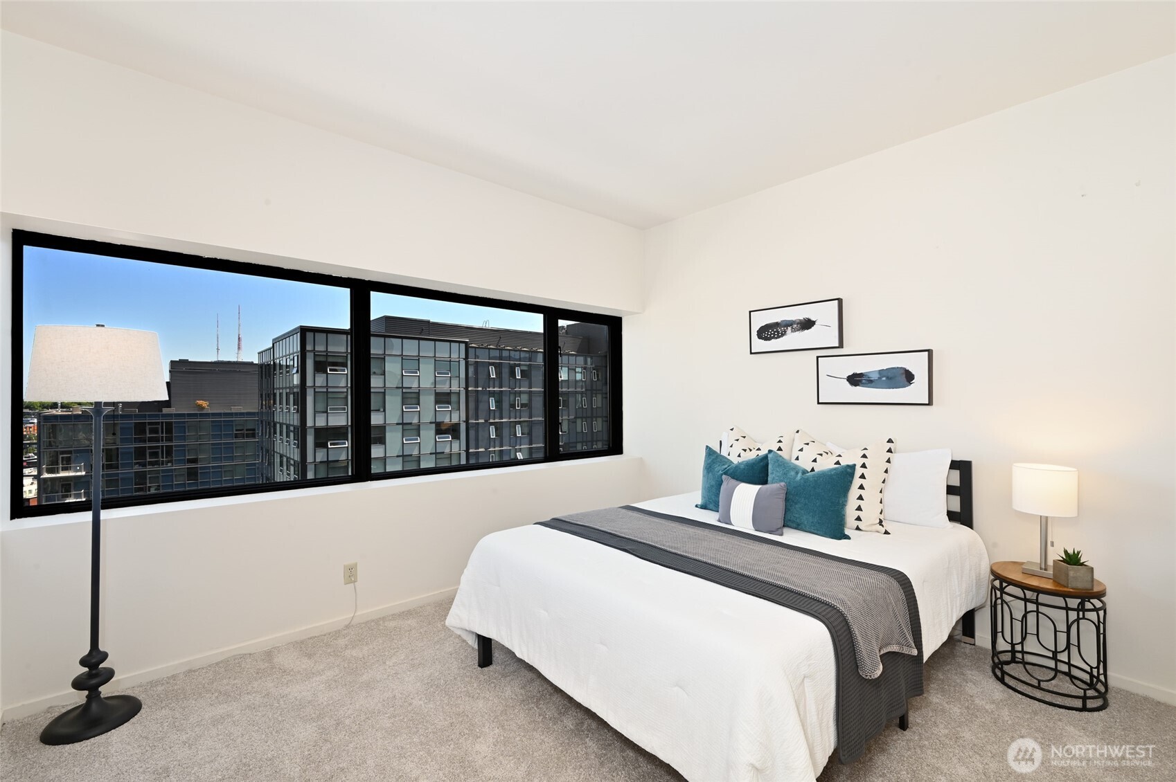 1301 Spring Street, Unit 17A Seattle, WA 98104 - Photo 18 of 33
