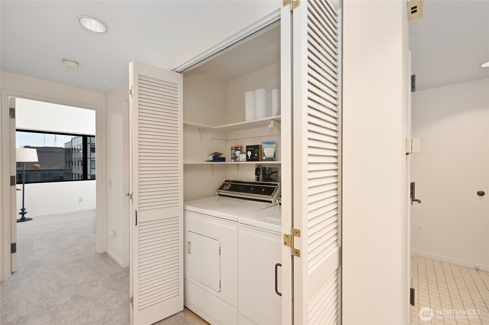 1301 Spring Street, Unit 17A Seattle, WA 98104 - Photo 21 of 33