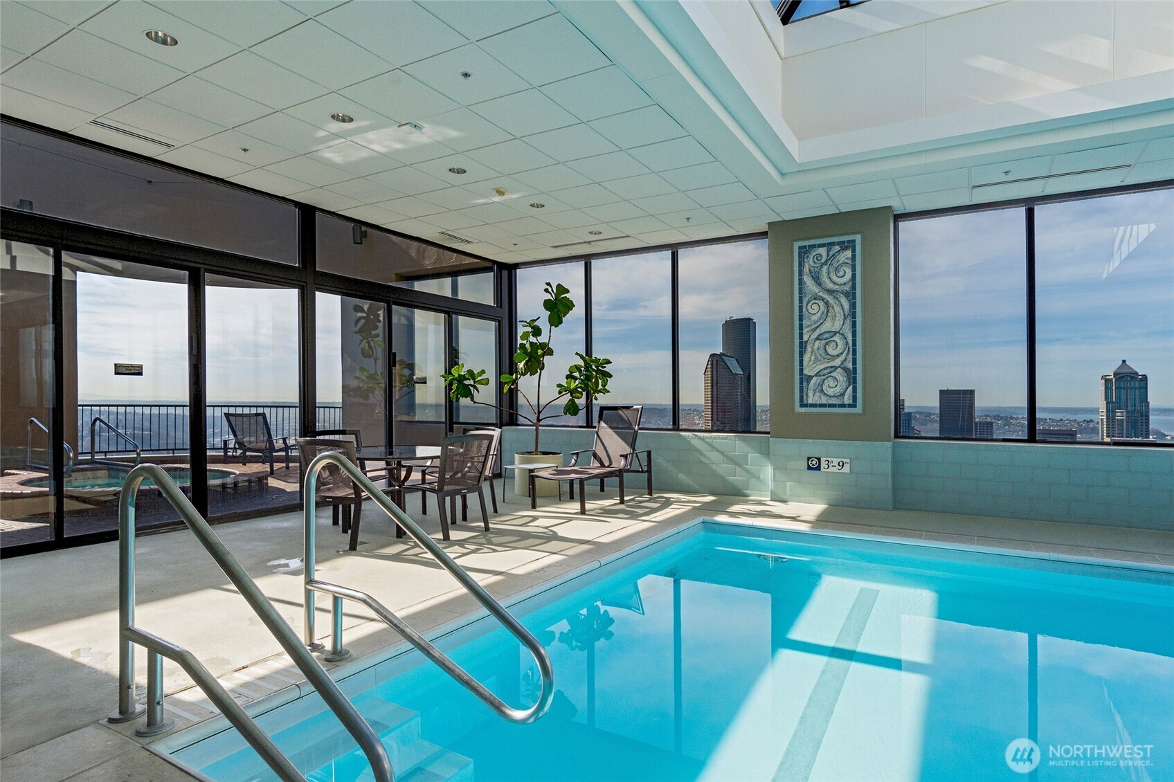 1301 Spring Street, Unit 17A Seattle, WA 98104 - Photo 26 of 33