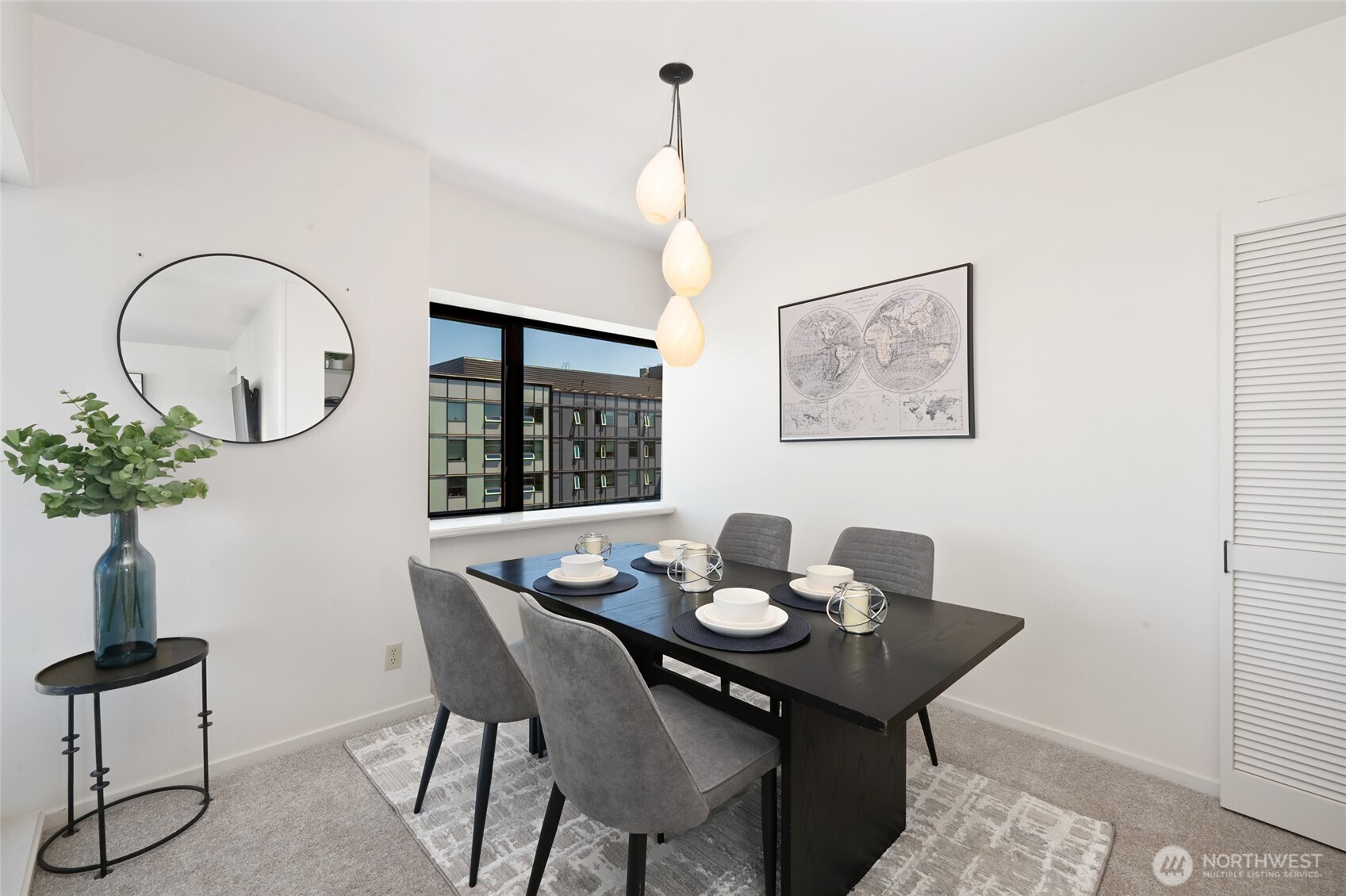 1301 Spring Street, Unit 17A Seattle, WA 98104 - Photo 5 of 33