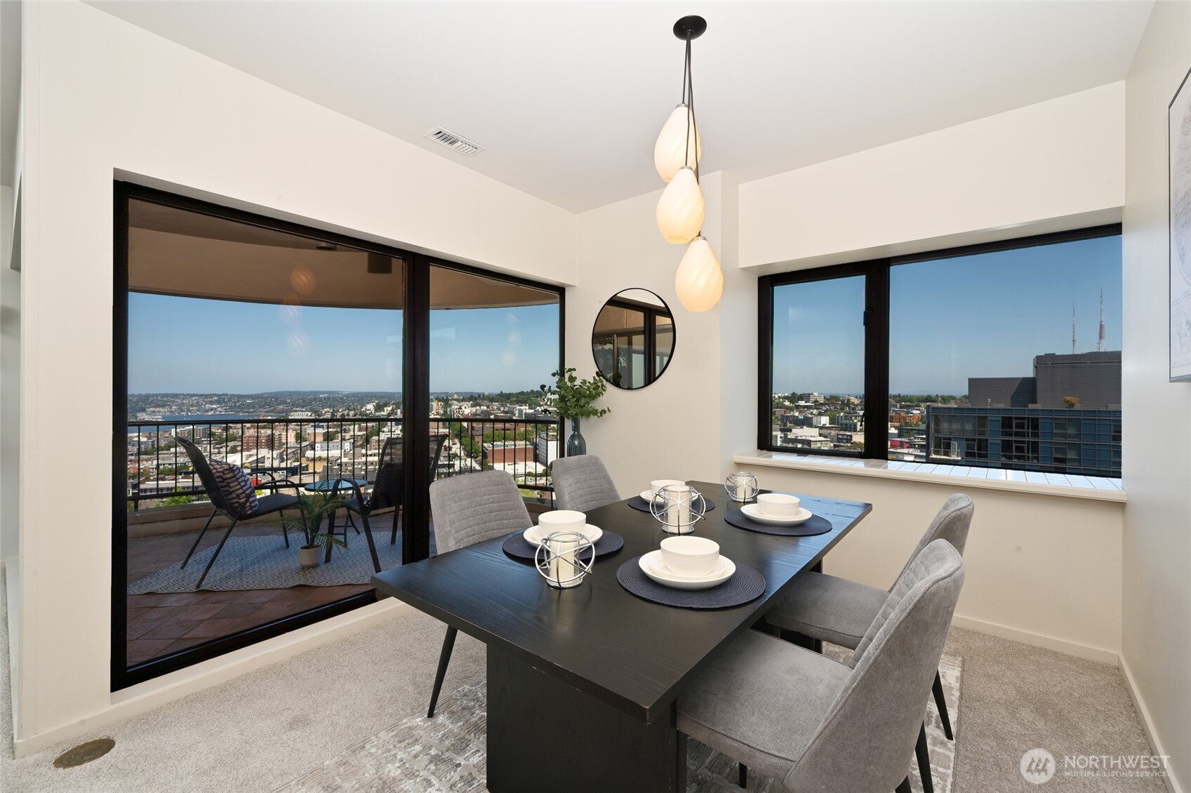 1301 Spring Street, Unit 17A Seattle, WA 98104 - Photo 6 of 33
