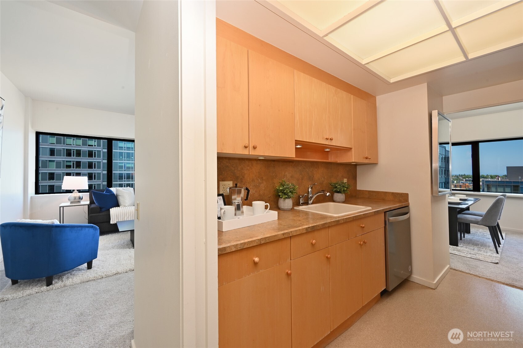 1301 Spring Street, Unit 17A Seattle, WA 98104 - Photo 8 of 33