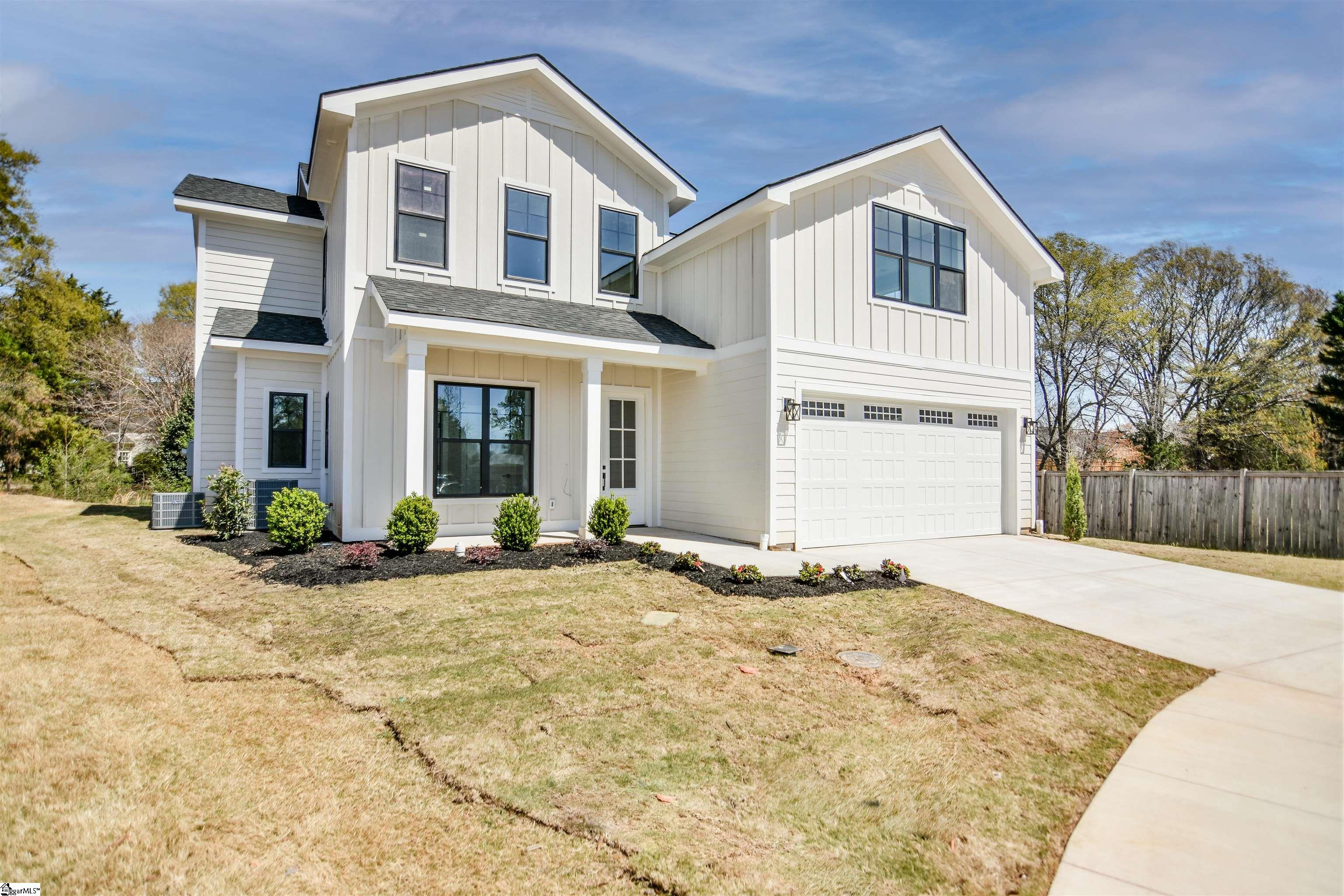 19 Azalea Spring Greenville, SC 29615 - Photo 1 of 39