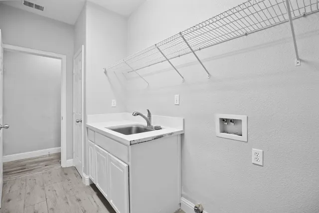 $685,000 | 2720 San Jose Avenue, Clovis, CA 93611