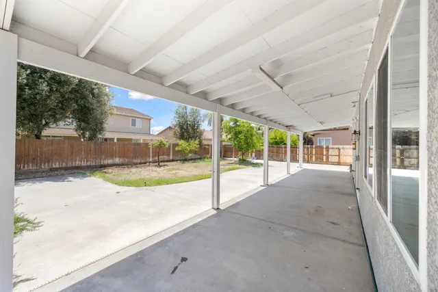 $685,000 | 2720 San Jose Avenue, Clovis, CA 93611