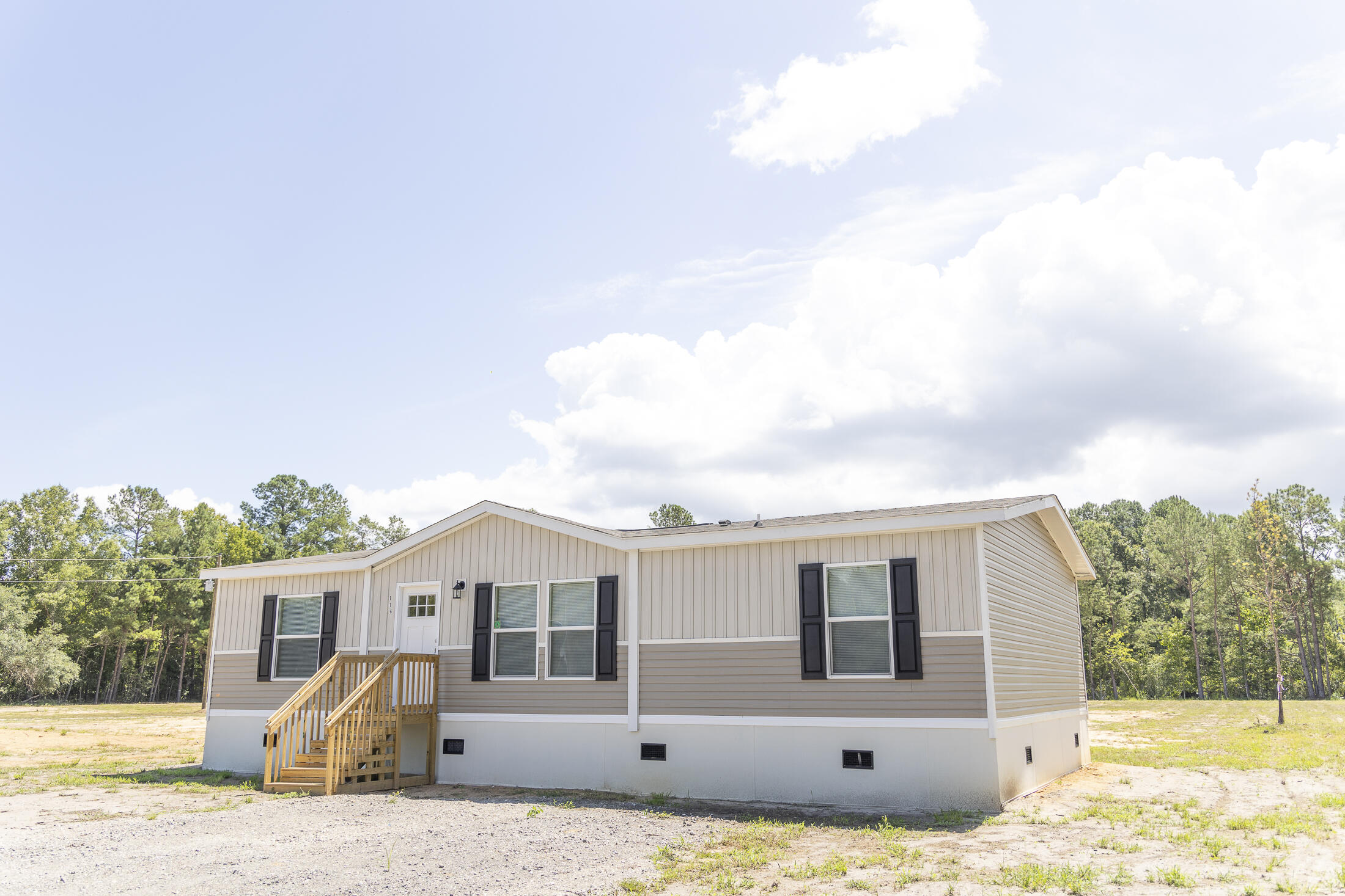 116 Wilder Road St. Stephen, SC 29479 - Photo 4 of 18 116 Wilder Rd St Stephen 072324-5464
