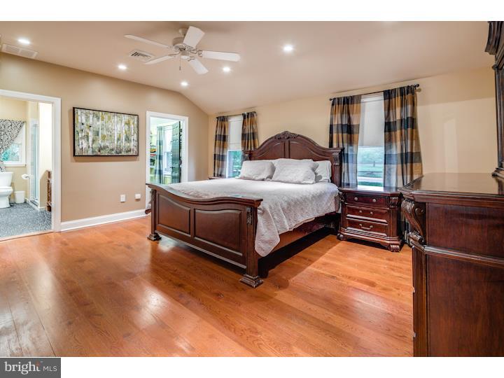 1068 Embarcation Road Washington Crossing, PA 18977 - Photo 12 of 21 Gallery Image 12