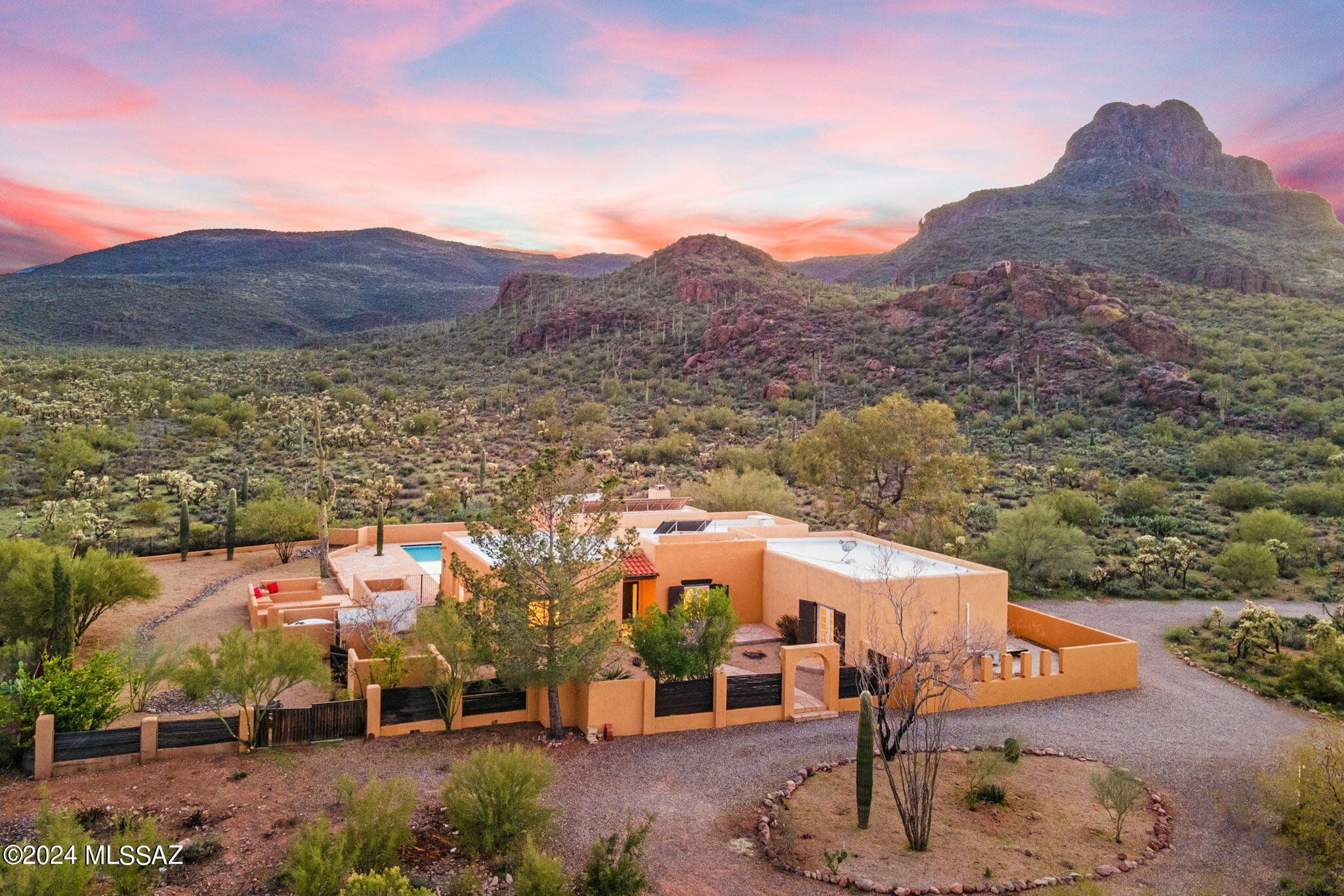 7871 West Pima Farms Road Tucson, AZ 85743 - Photo 2 of 46 Gallery Image 2