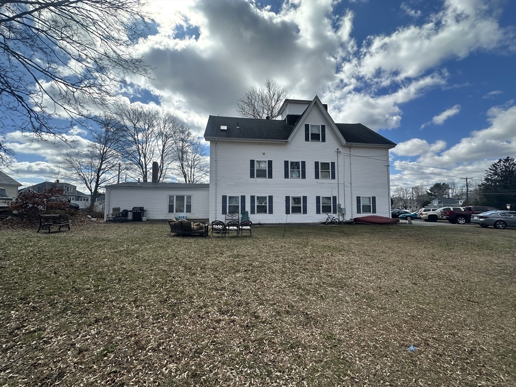 218 Main Street Acushnet, MA 02743 - Photo 2 of 12