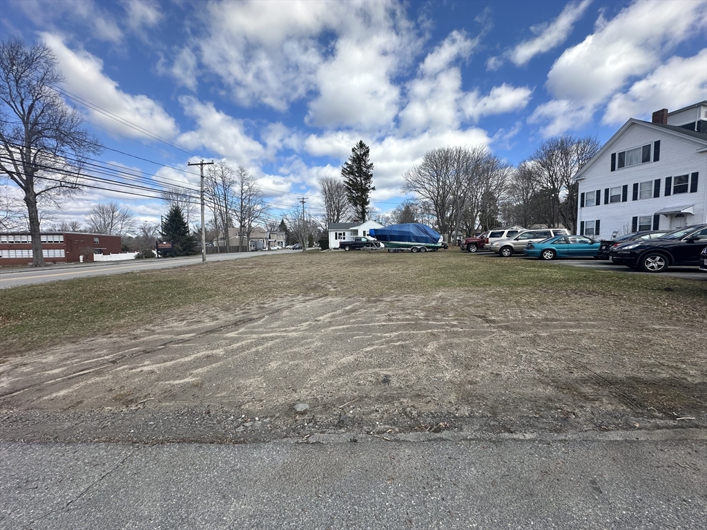 218 Main Street Acushnet, MA 02743 - Photo 9 of 12