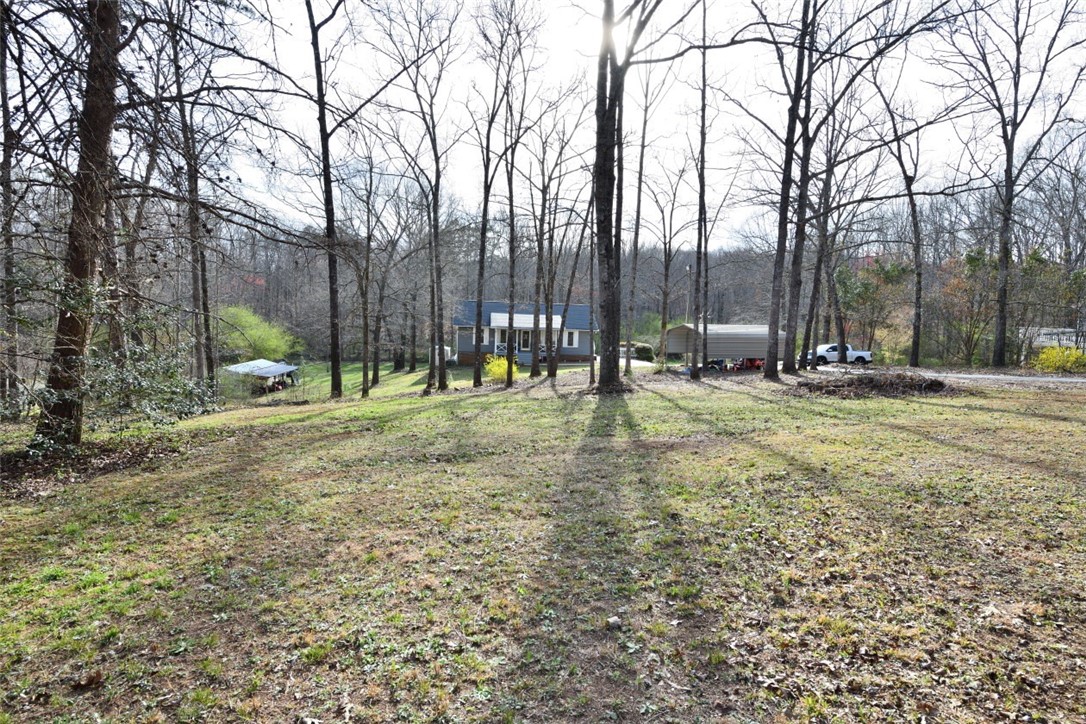 311 Brewer Road Walhalla, SC 29691 - Photo 8 of 37 PRIVATE SETTING...HOME JUST HAD NEW ROOF THIS WEEK