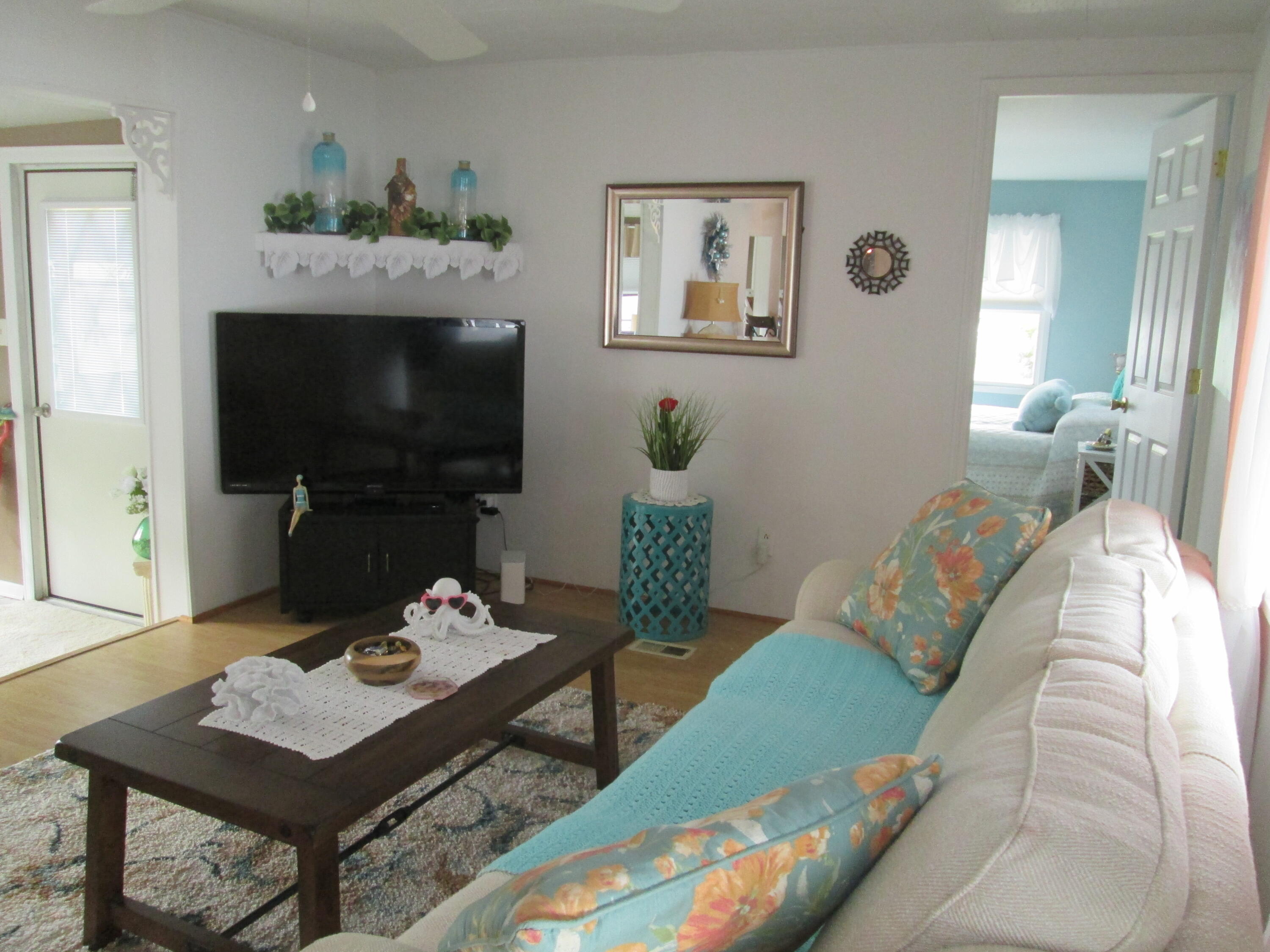 4014 Bougainvillea Road Boynton Beach, FL 33436 - Photo 14 of 38 IMG_4643