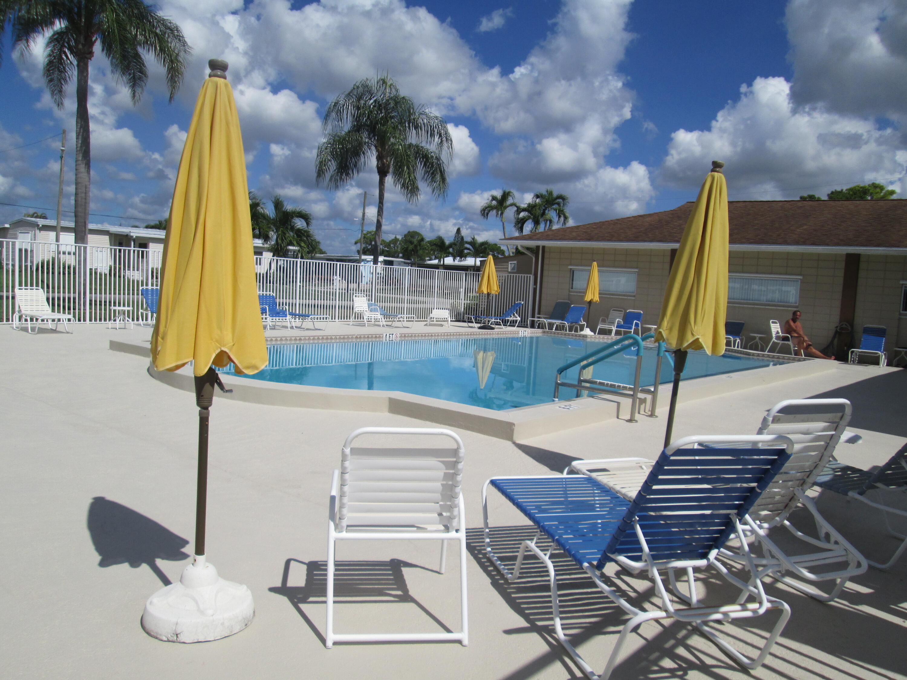 4014 Bougainvillea Road Boynton Beach, FL 33436 - Photo 28 of 38 IMG_4532