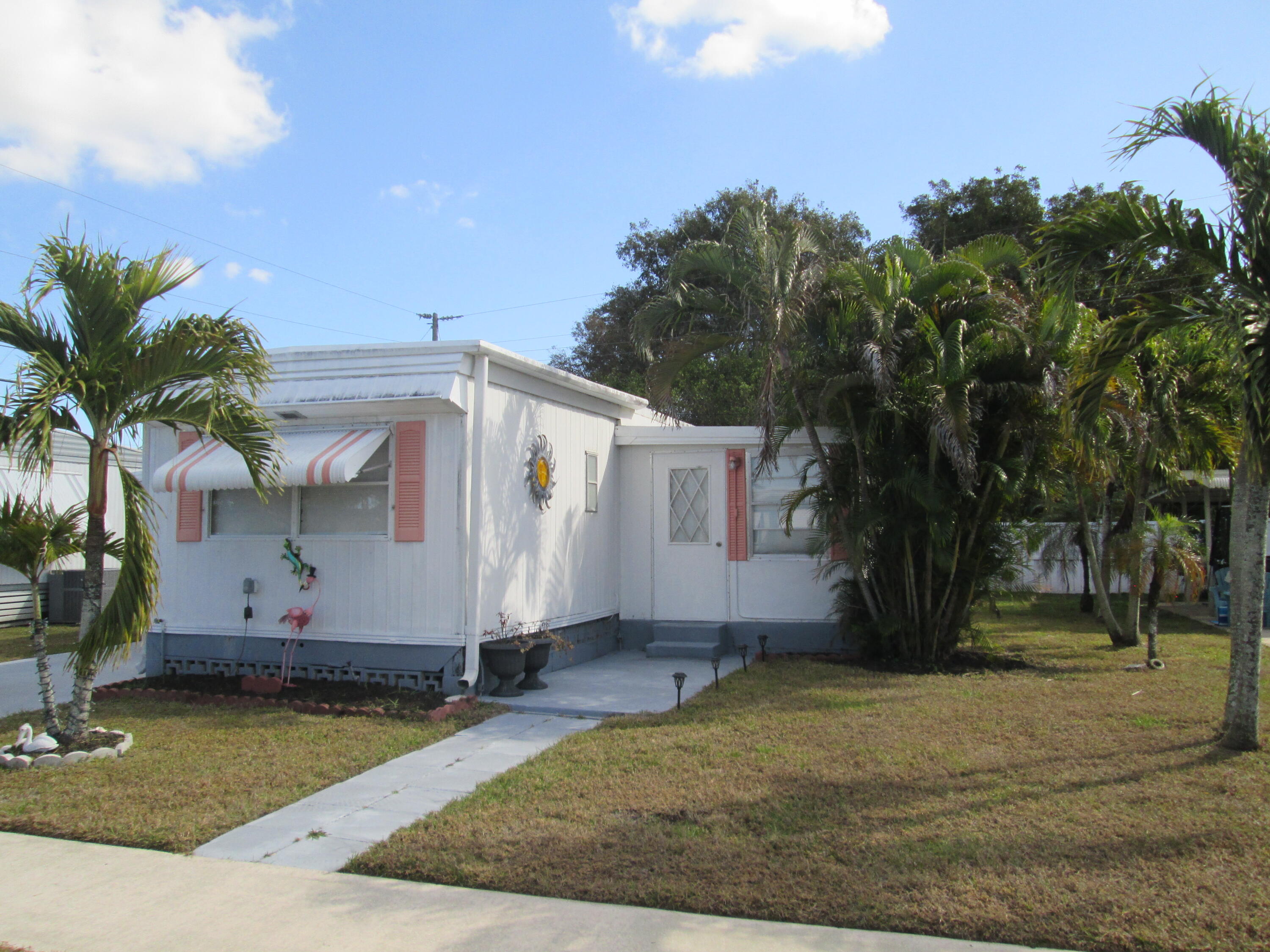 4014 Bougainvillea Road Boynton Beach, FL 33436 - Photo 4 of 38 IMG_4705