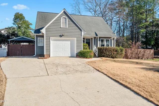 $459,000 | 1117 Oakside Court, Raleigh, NC 27609