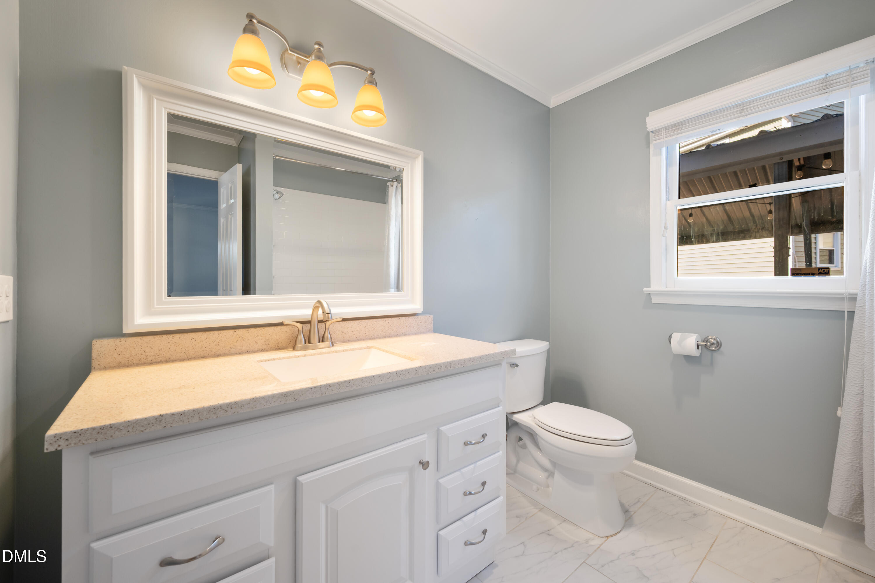 1117 Oakside Court Raleigh, NC 27609 - Photo 17 of 30 Bathroom