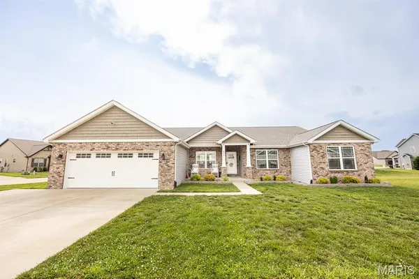 $495,000 | 603 Mortar Street, Mascoutah, IL 62258