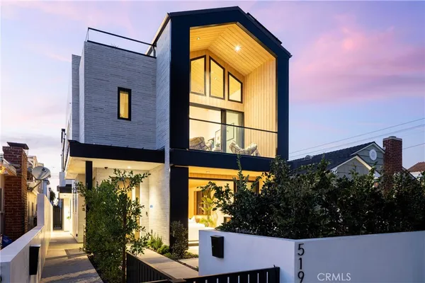 $4,365,000 | 519 Narcissus Avenue, Unit A, Corona del Mar, CA 92625