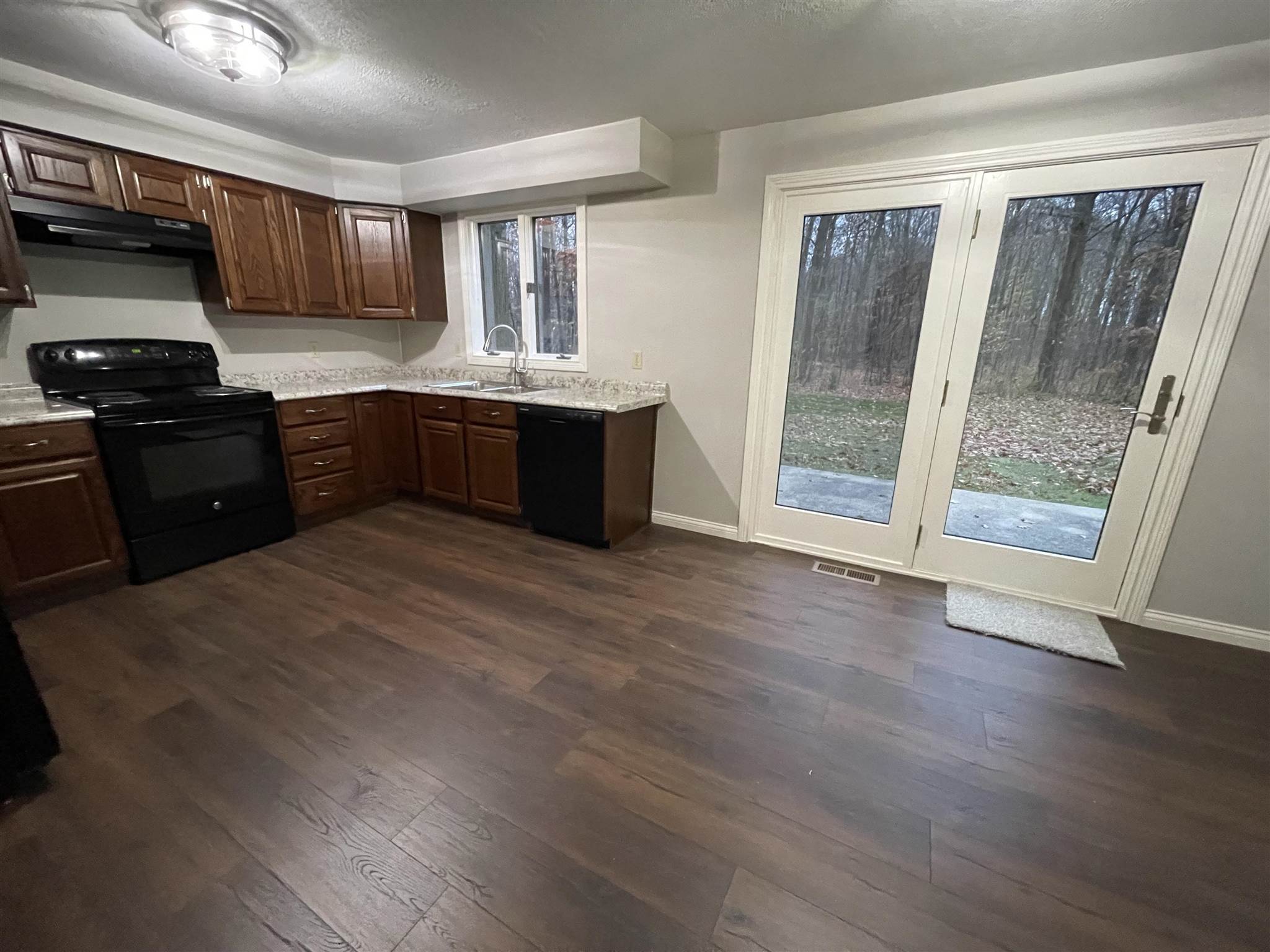 5101 State Rte 101 Butler, IN 46721 - Photo 9 of 31