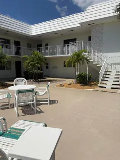 $285,000 | 118 Yacht Club Drive, Unit 1, North Palm Beach, FL 33408