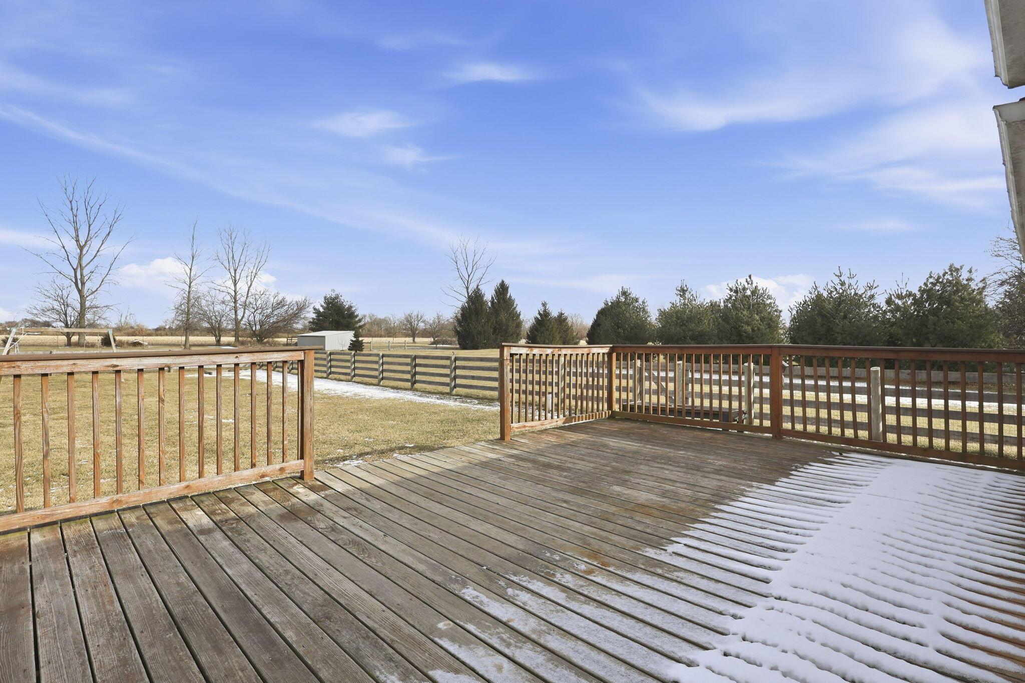 12500 London Road Orient, OH 43146 - Photo 35 of 54 Back Deck