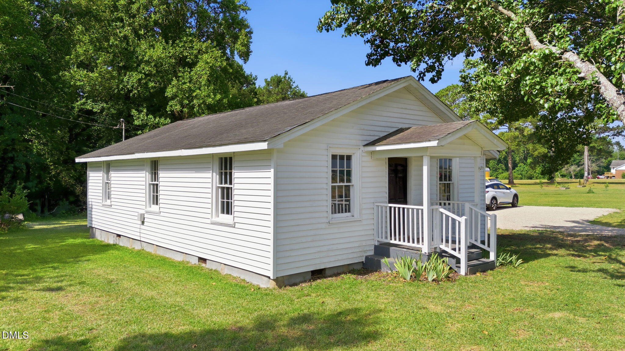 895 Stewart Road Four Oaks, NC 27524 - Photo 16 of 21 3204