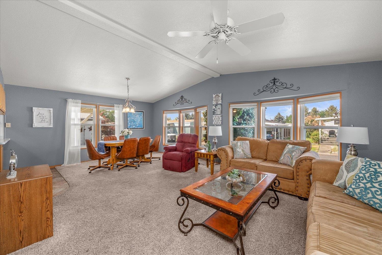 304 South Conklin Road, Unit 11 Spokane Valley, WA 99037 - Photo 6 of 37 Gallery Image 6
