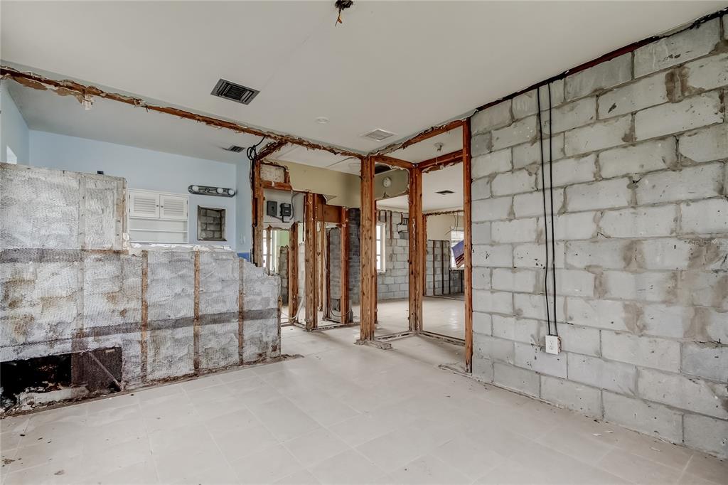 245 145th Avenue Madeira Beach, FL 33708 - Photo 28 of 41 a view of a livingroom with hardwood