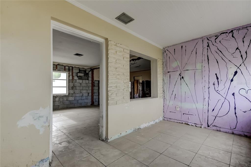 245 145th Avenue Madeira Beach, FL 33708 - Photo 29 of 37 a view of an entryway