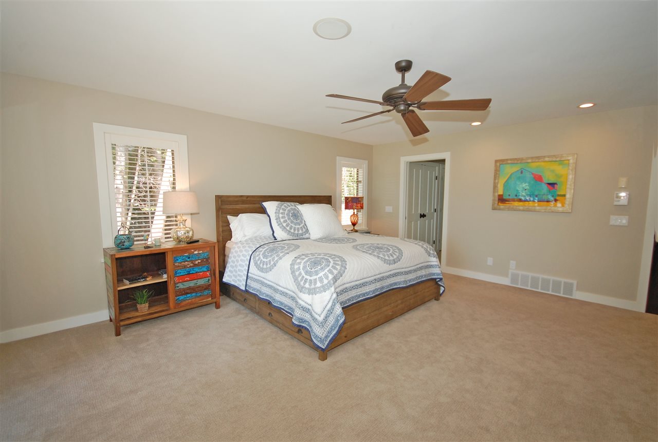 7700 South Dunns Farm Road Maple City, MI 49664 - Photo 30 of 62 1863972-31.JPG