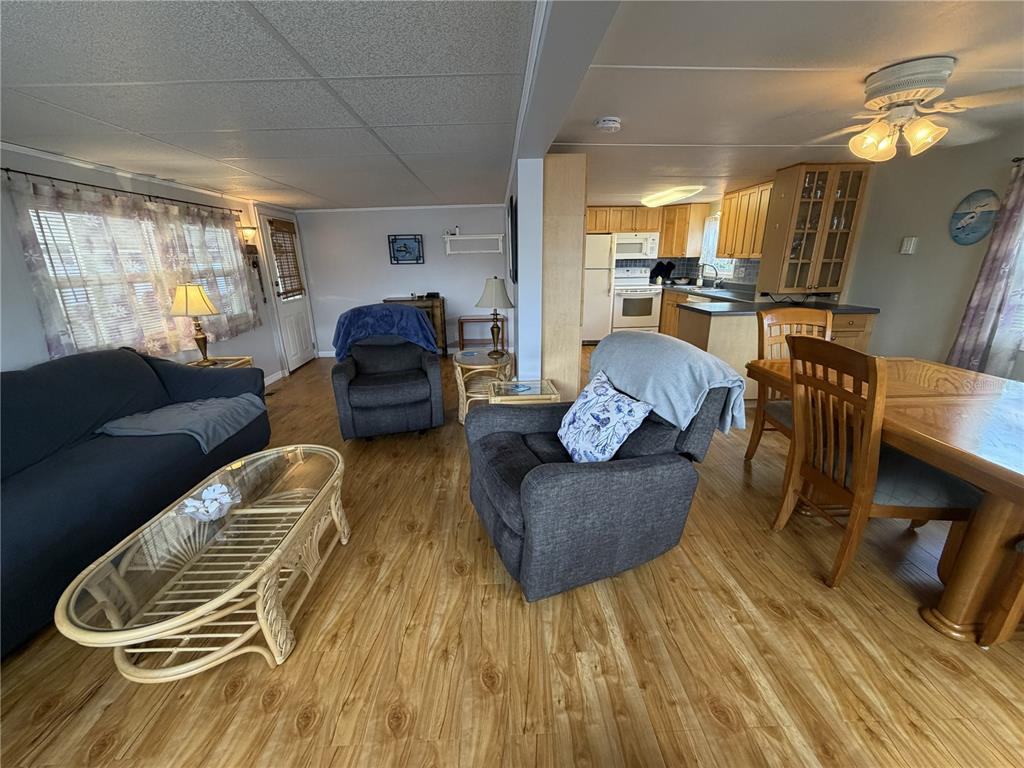 5007 Boca Raton Avenue Sarasota, FL 34234 - Photo 11 of 52