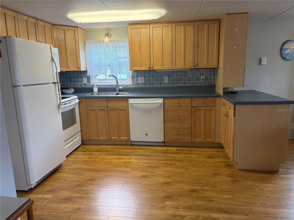 5007 Boca Raton Avenue Sarasota, FL 34234 - Photo 8 of 52