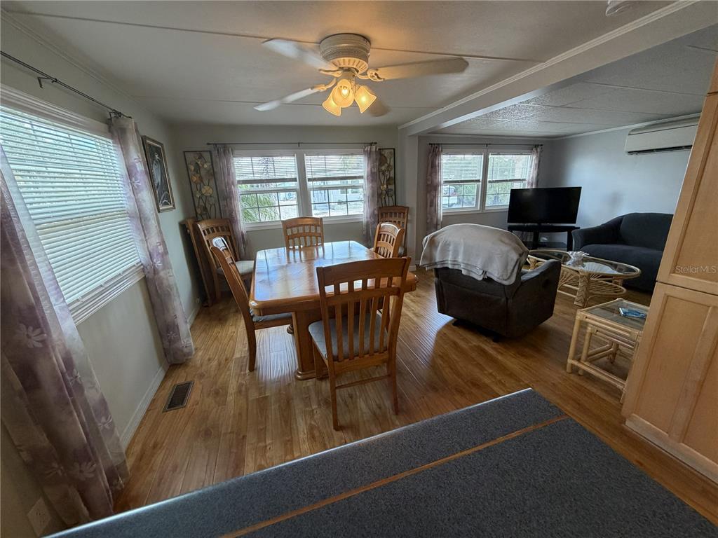 5007 Boca Raton Avenue Sarasota, FL 34234 - Photo 10 of 52