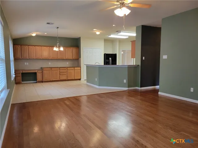 $2,195 | 314 Crowfoot Drive, Harker Heights, TX 76548