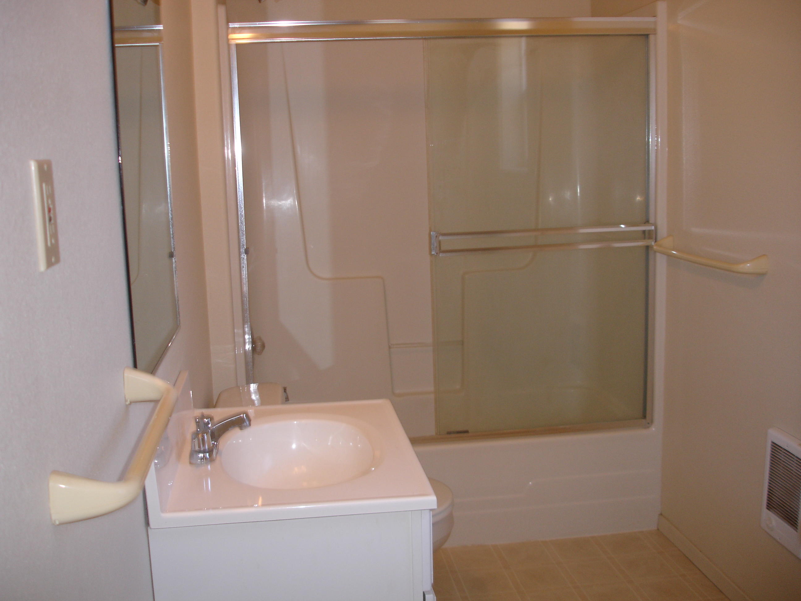 14 Center Street Rio Dell, CA 95562 - Photo 9 of 20 Gallery Image 9