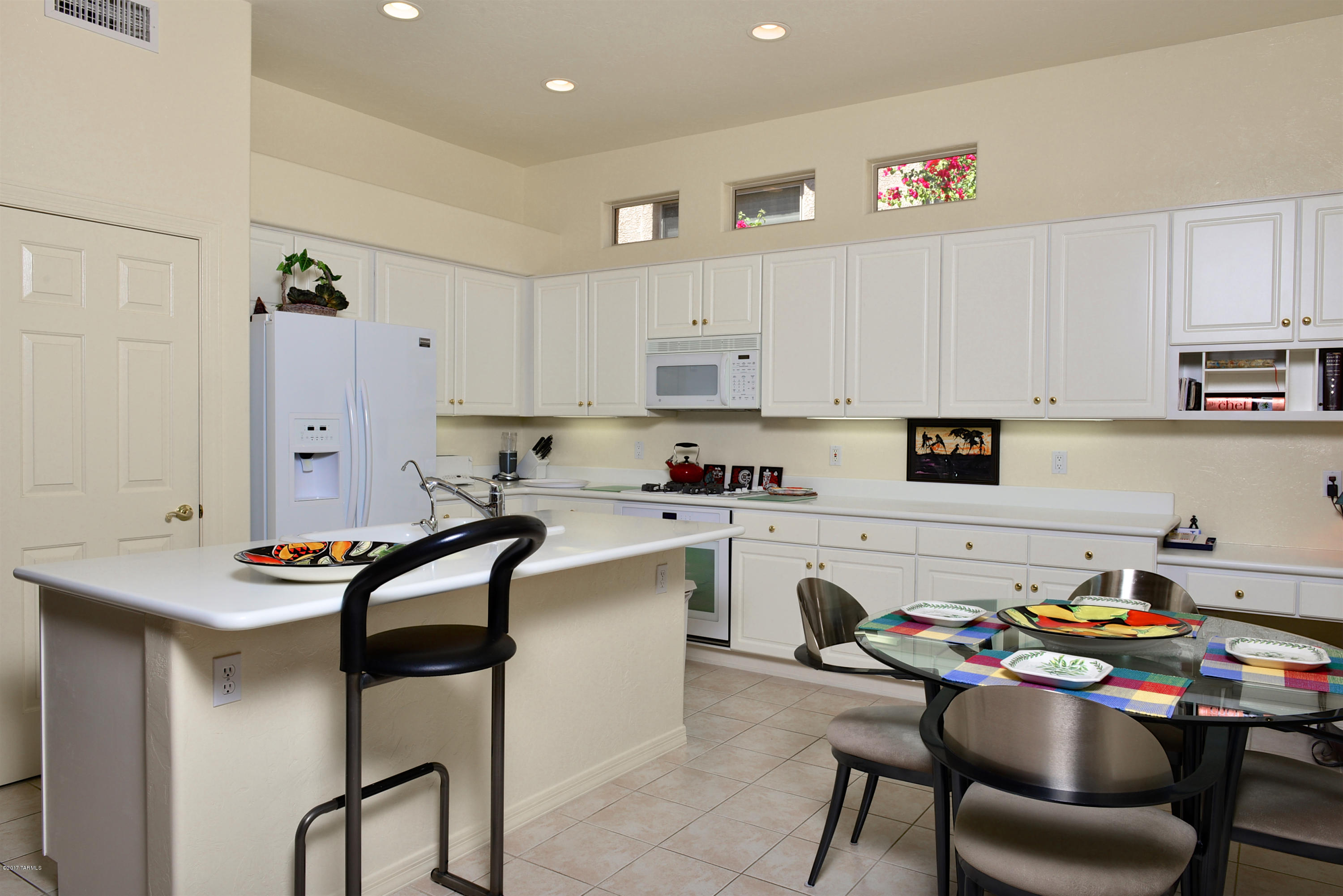 5340 Spring View Drive Tucson, AZ 85749 - Photo 9 of 26 Gallery Image 9