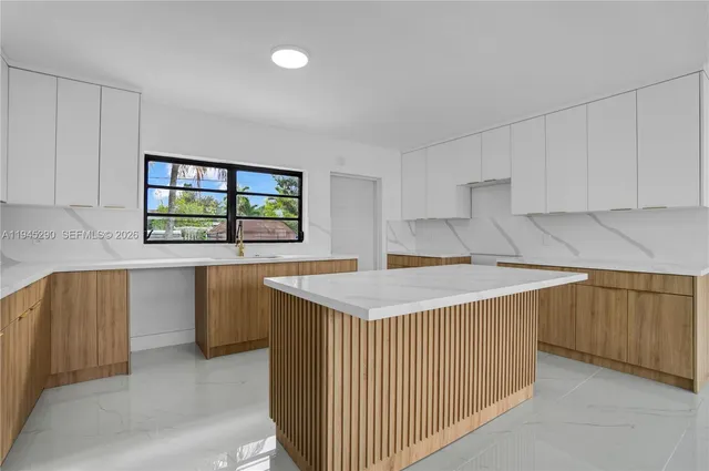 $638,999 | 3960 Northwest 171st Street, Miami Gardens, FL 33055