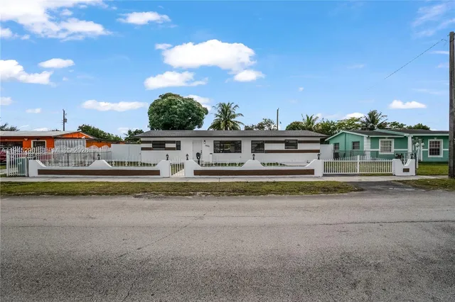 $638,999 | 3960 Northwest 171st Street, Miami Gardens, FL 33055