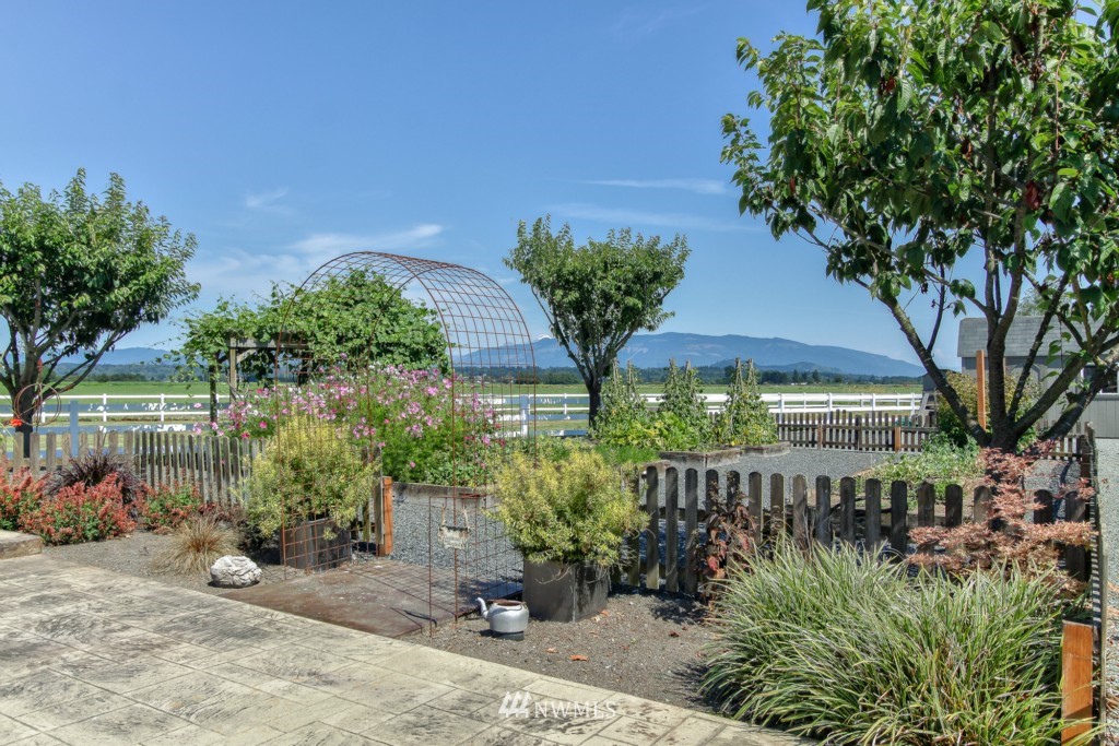 15539 Allen West Road Bow, WA 98232 - Photo 24 of 25 Gallery Image 24