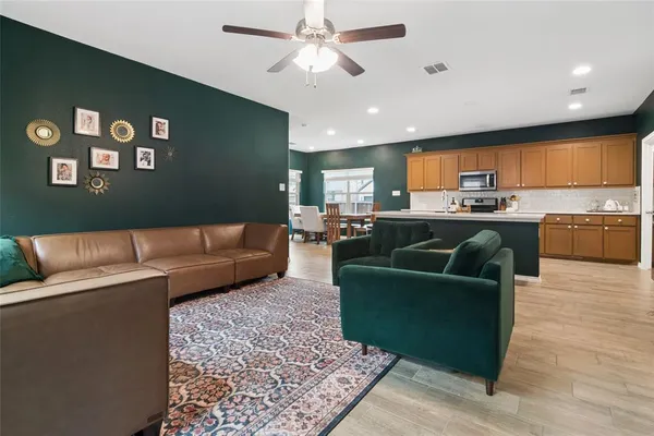 $2,600 | 1716 Wayne Lane, Celina, TX 75009