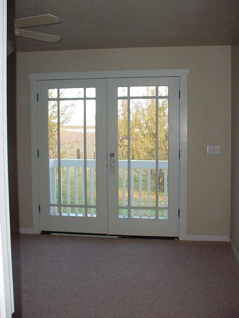 12603 Nelson Road Yakima, WA 98903 - Photo 12 of 22 a view of a room that has a window in it