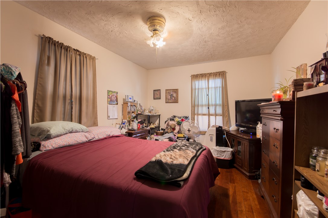 27 Union Street Lincoln, RI 02865 - Photo 17 of 46