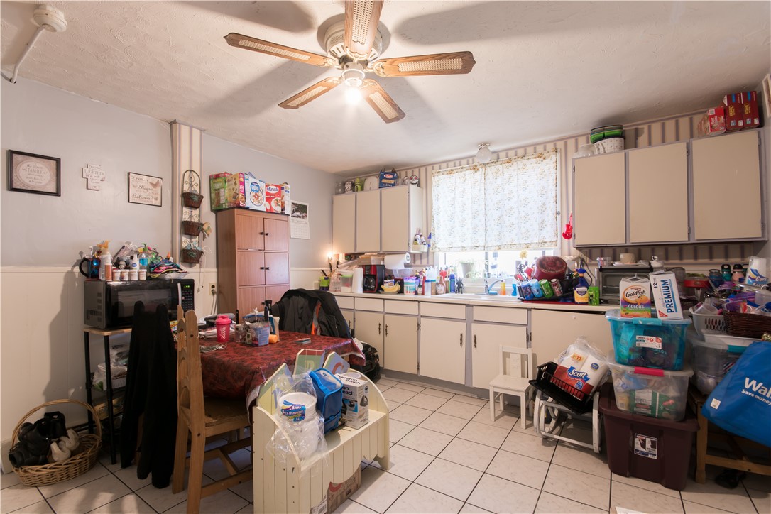 27 Union Street Lincoln, RI 02865 - Photo 21 of 46